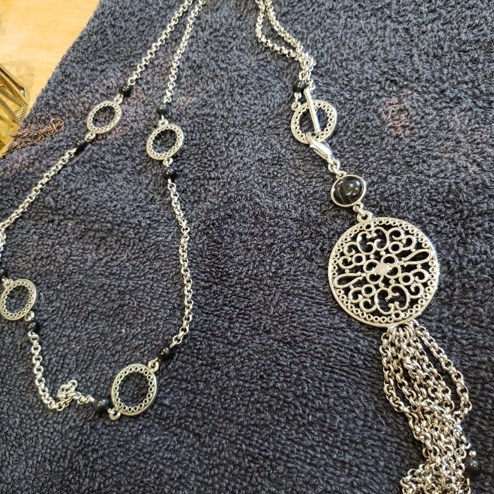 Jewelry - Picture 6 of 8